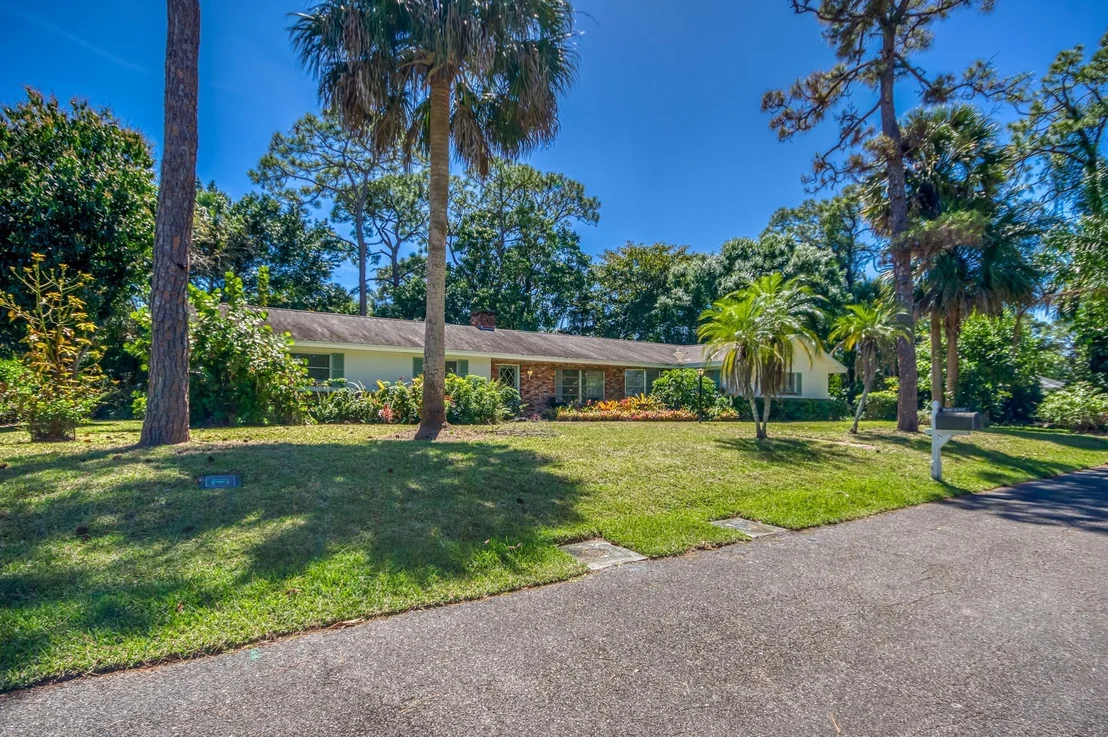 Photo of 5528 Hibiscus Road