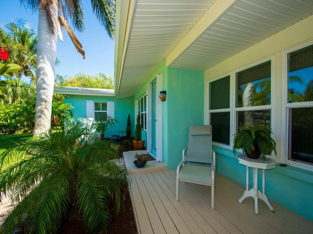 Photo of 285 Live Oak Drive