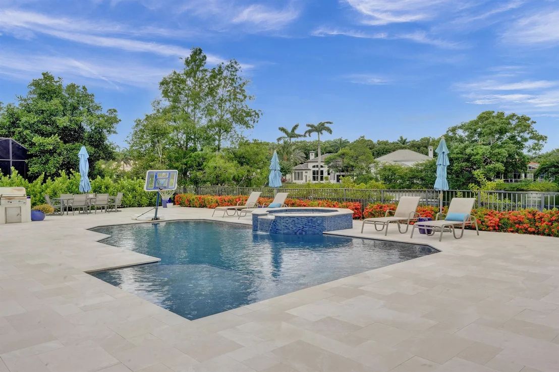 Photo of 5005 NW 24th Circle
