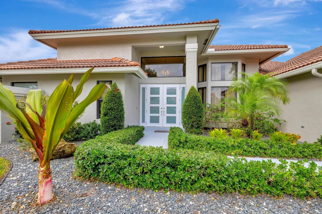 Photo of 4875 Hunters Way