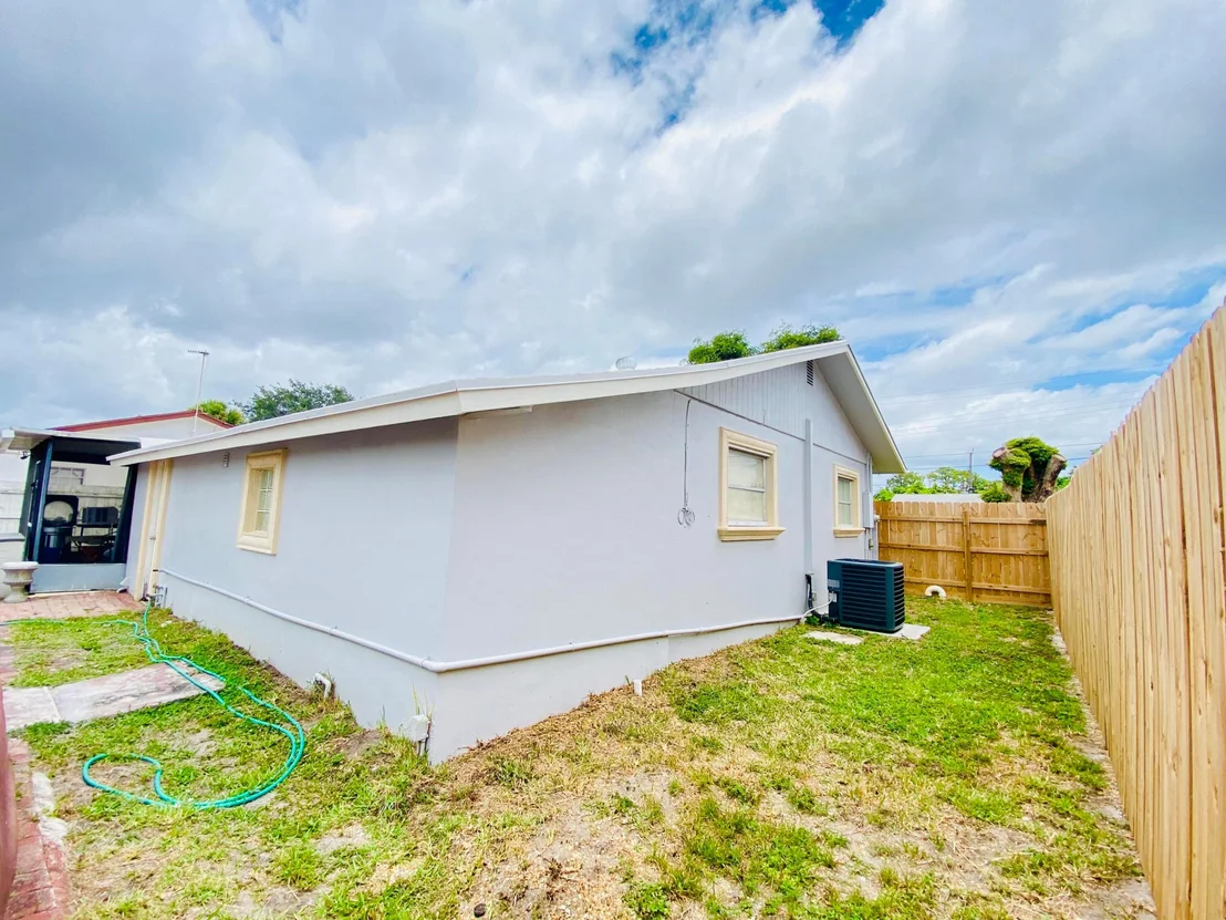 Photo of 4380 Marilyn Drive