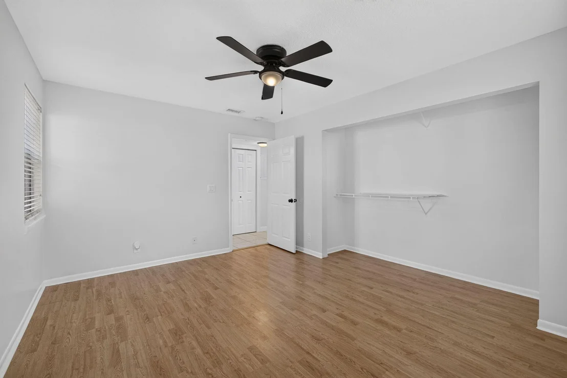 Photo of 18371 Flagship Circle