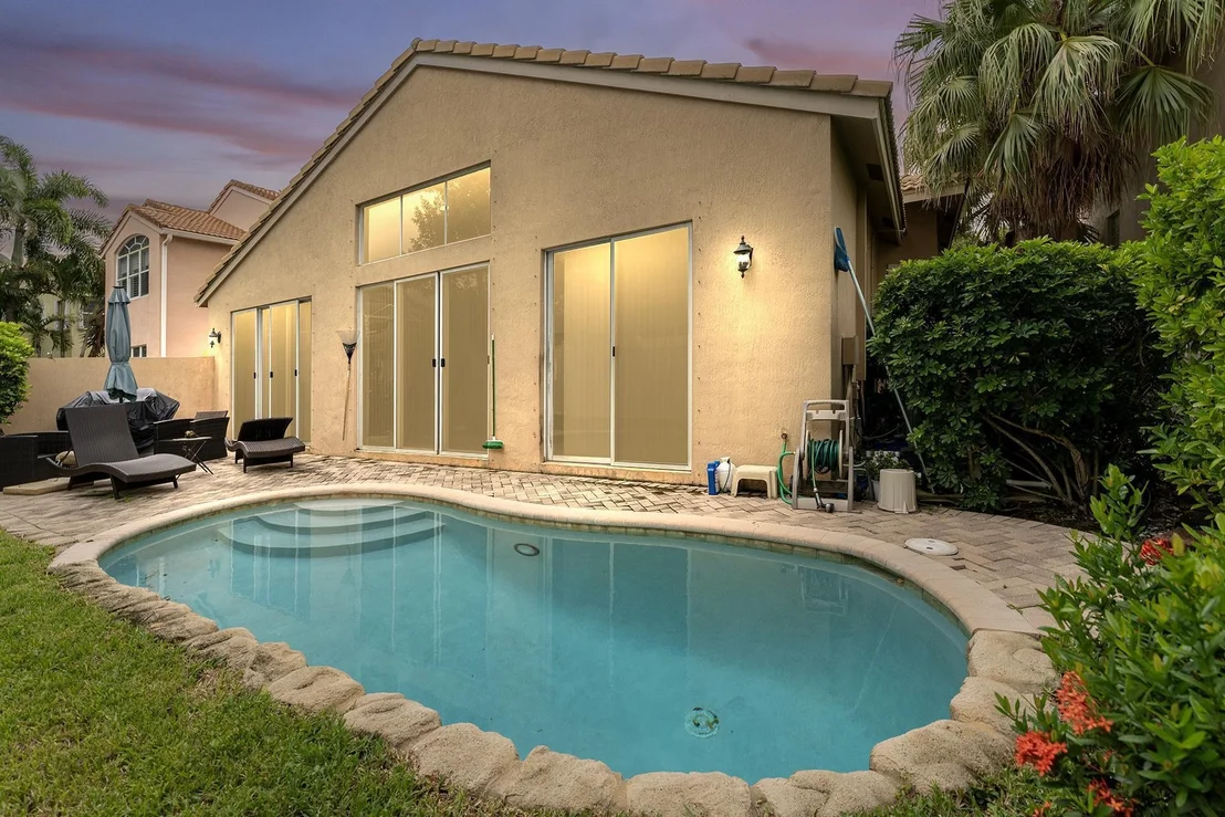 Photo of 4813 S Classical Boulevard