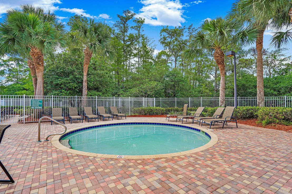 Photo of 7819 Oak Grove Circle