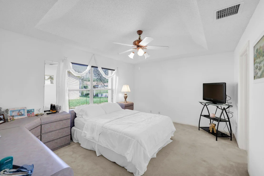 Photo of 114 Sausalito Drive