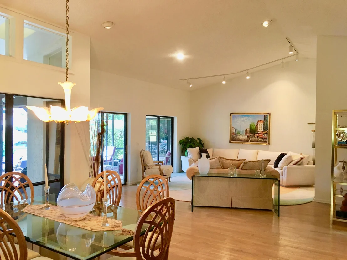 Photo of 5662 Willow Creek Manor