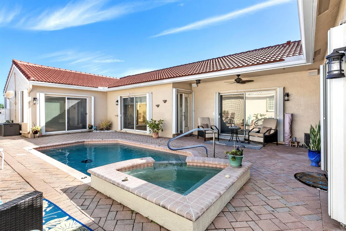 Photo of 10478 Utopia Circle S
