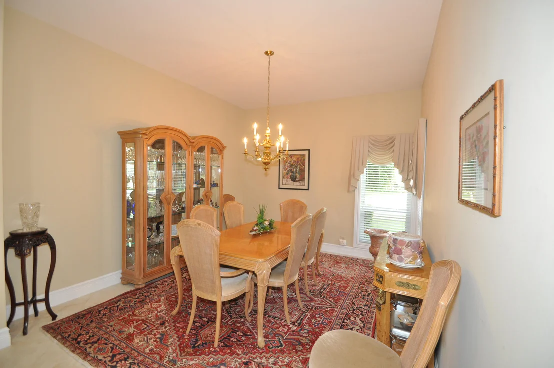 Photo of 8 Midlane Road