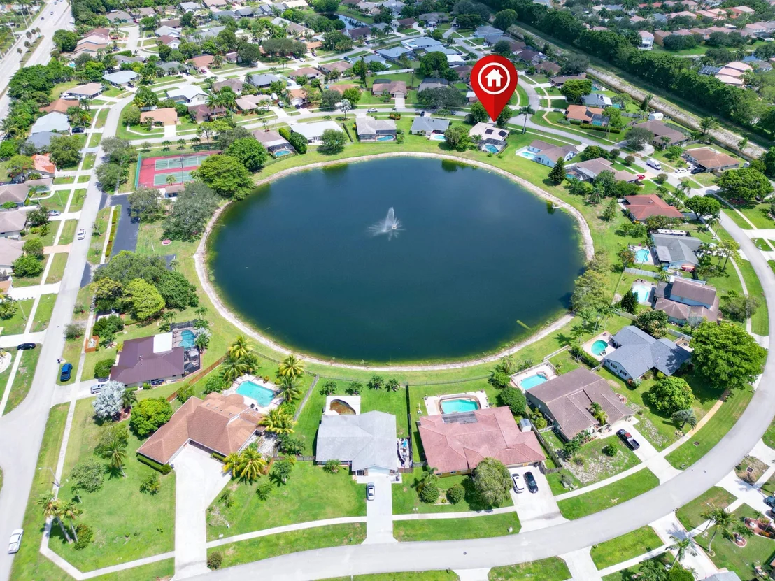 Photo of 7431 Hazelwood Circle