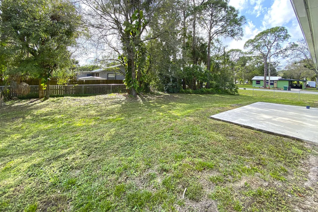 Photo of 4899 Kirby Loop Road