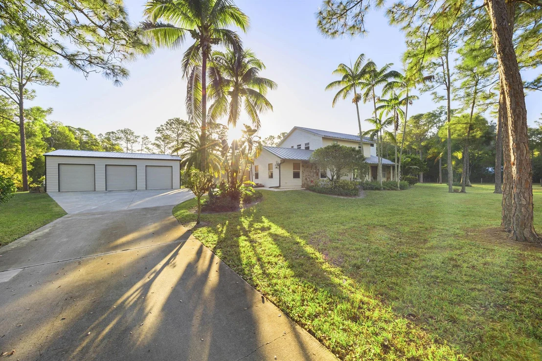 Photo of 15660 121st Terrace N