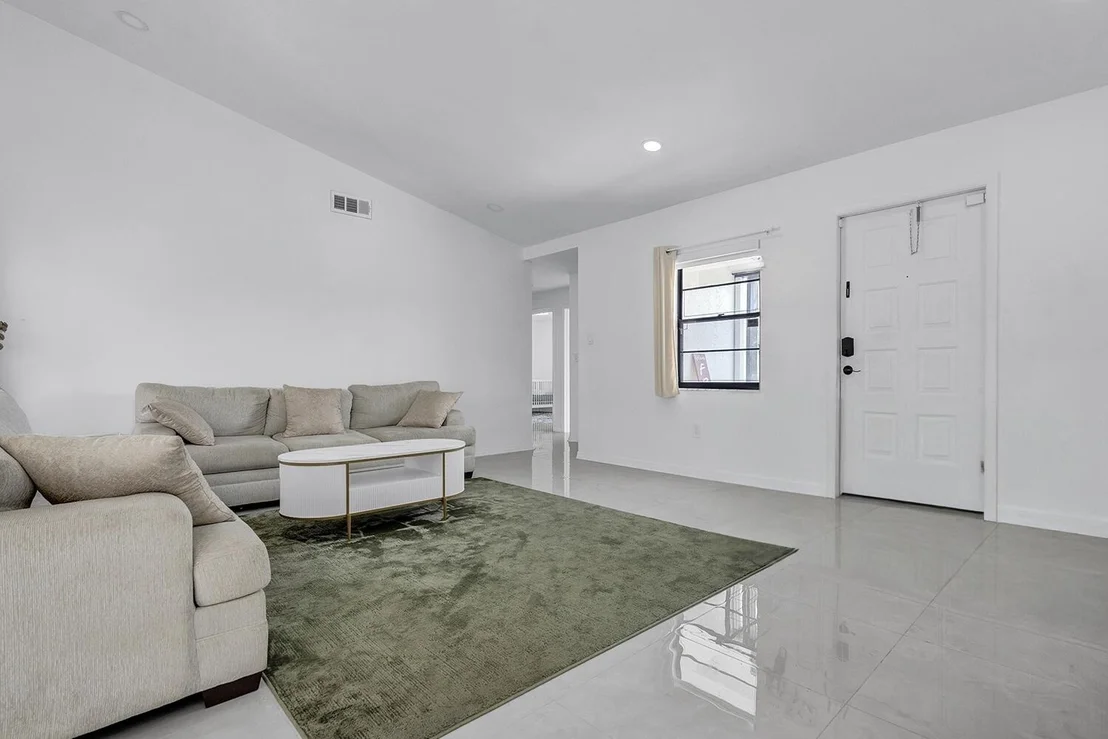 Photo of 21641 SUTTERS Lane