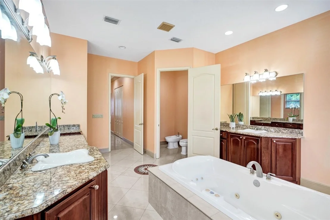 Photo of 8426 Sawpine Road