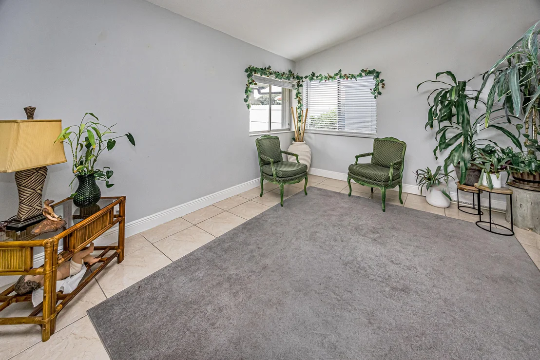 Photo of 447 Foresta Terrace