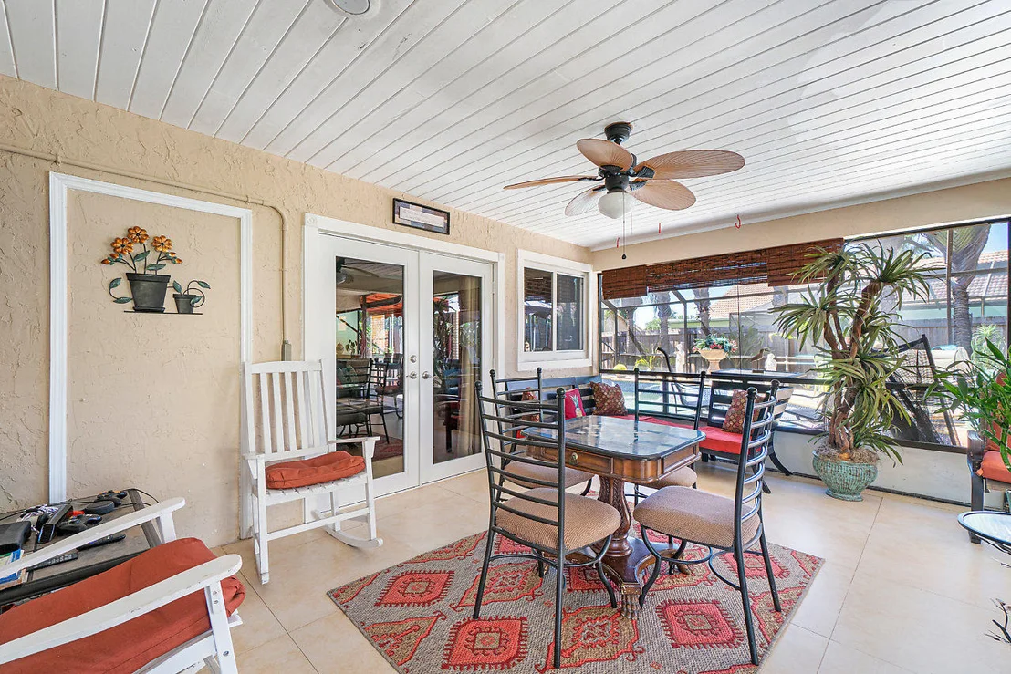 Photo of 9711 Sun Pointe Drive