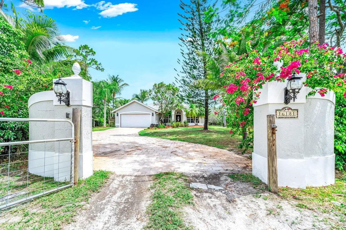 Photo of 16181 89th Place N