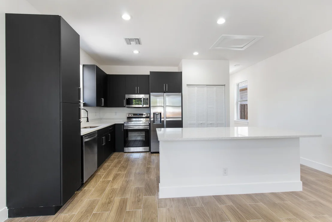 Photo of 315 N E Street