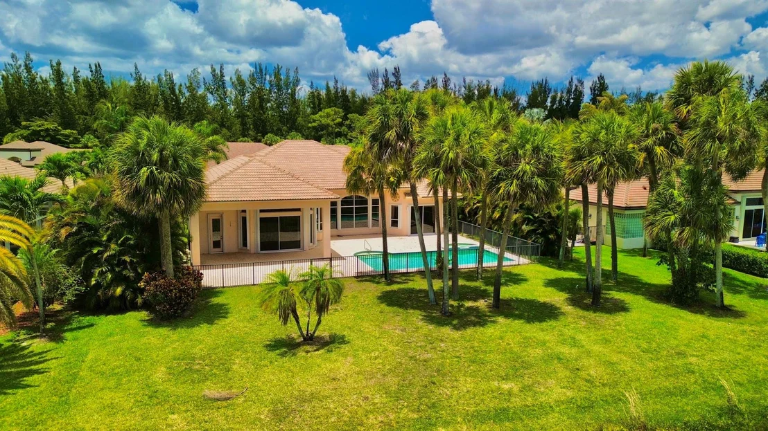 Photo of 8180 Muirhead Circle