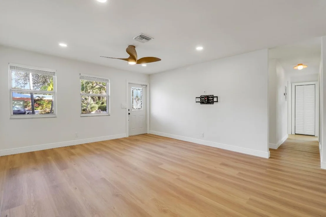 Photo of 19965 Jasmine Drive