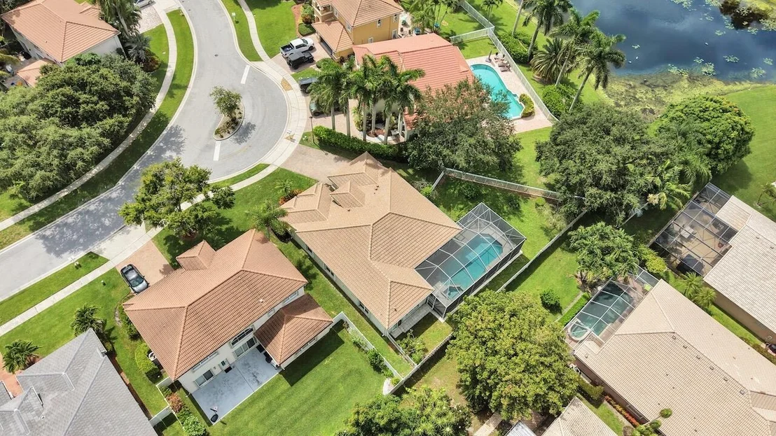 Photo of 5886 Bay Hill Circle