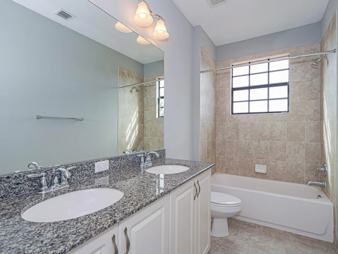 Photo of 4124 56th Lane