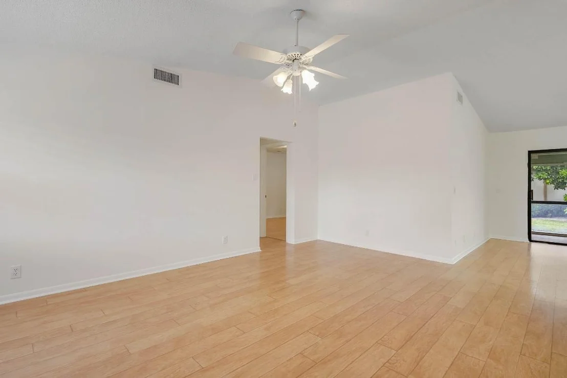 Photo of 6113 Fairfield Circle