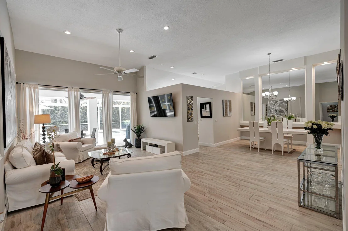 Photo of 201 Eagleton Estates Boulevard