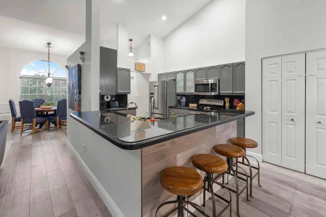 Photo of 1380 Hideaway Bend