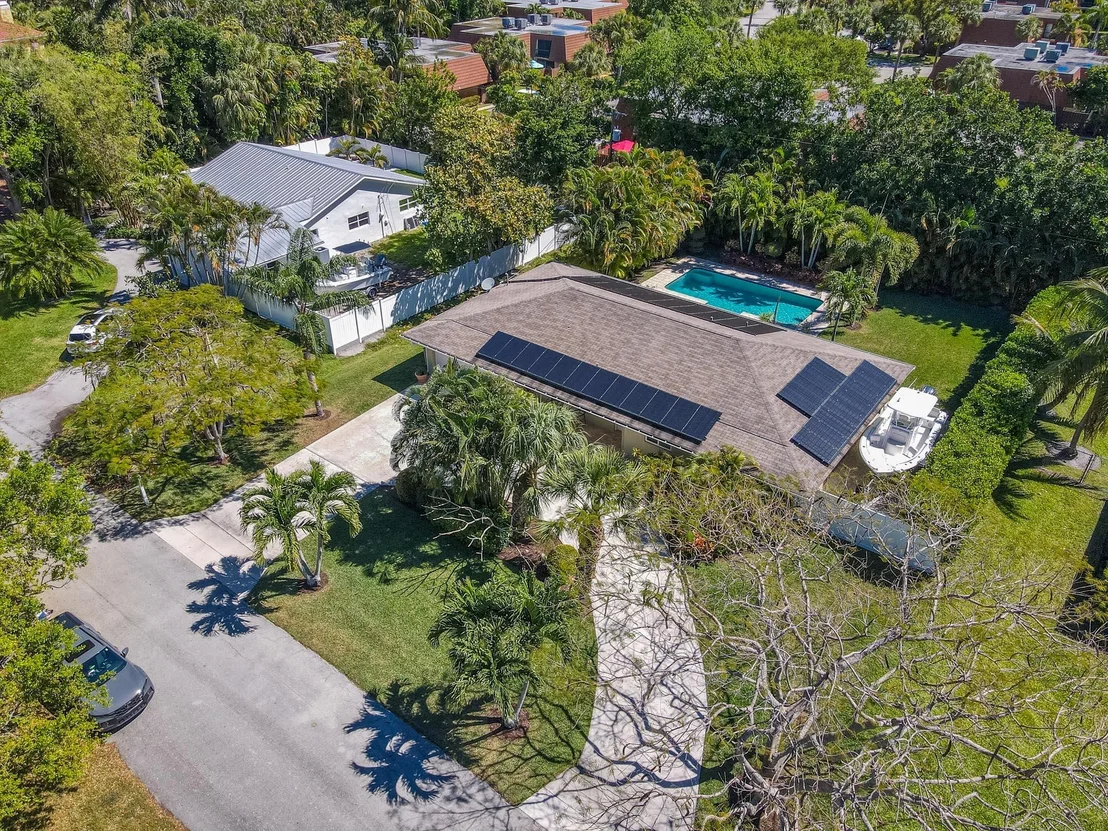 Photo of 5116 Laird Lane