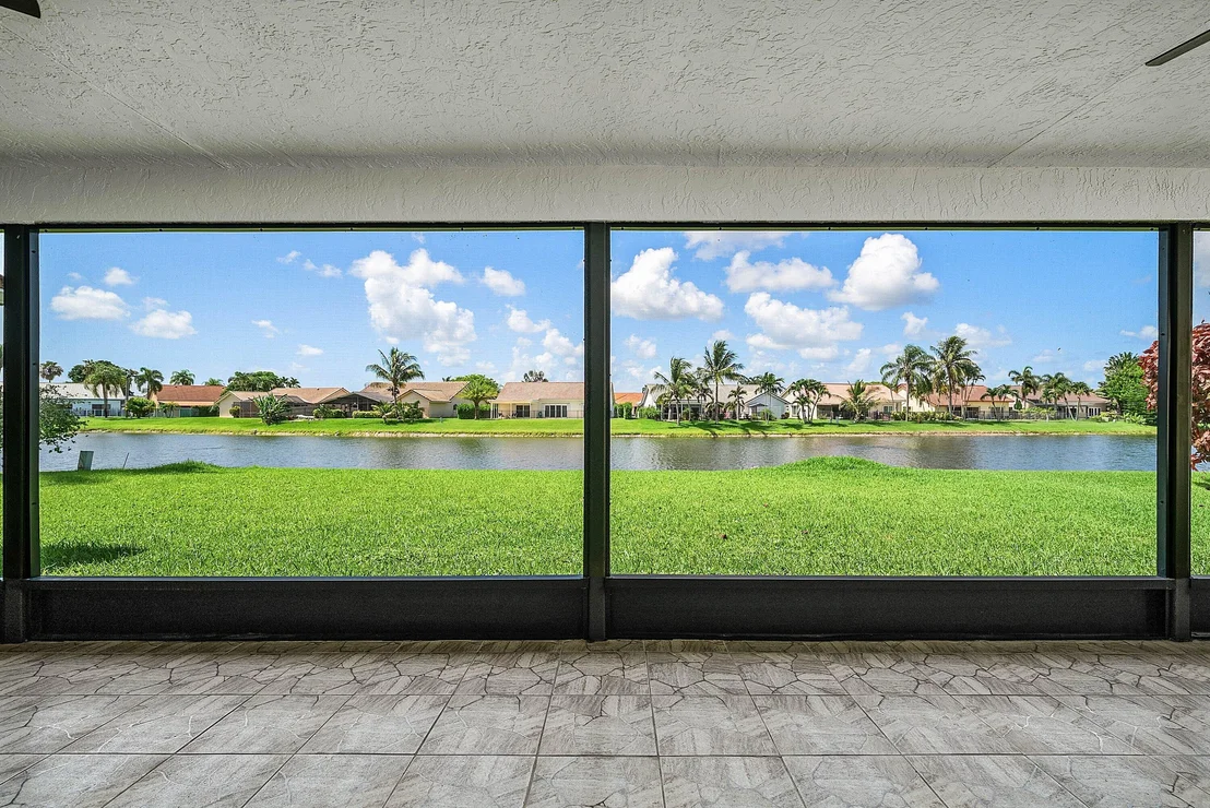 Photo of 9295 Sun Pointe Drive