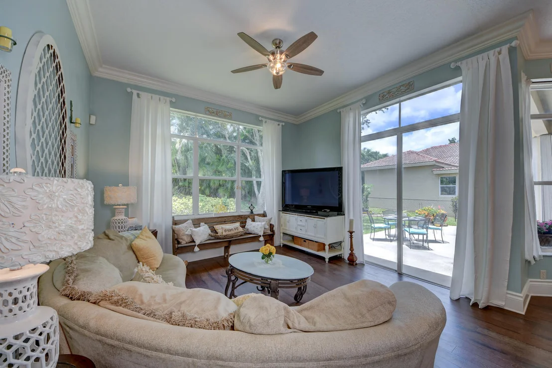 Photo of 426 Oriole Circle