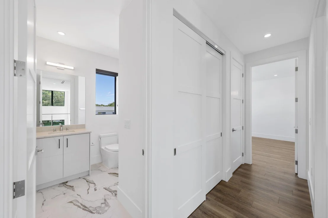 Photo of 655 Kingsbridge Street