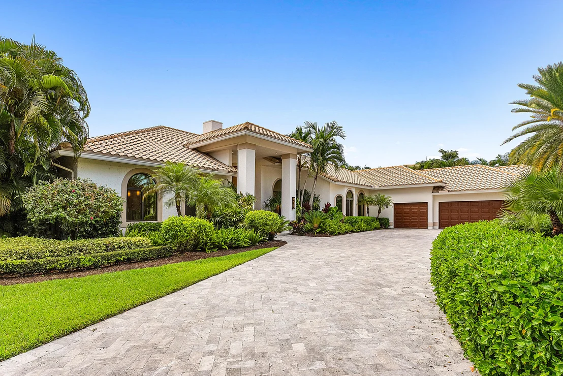 Photo of 16671 Meadow Creek Circle