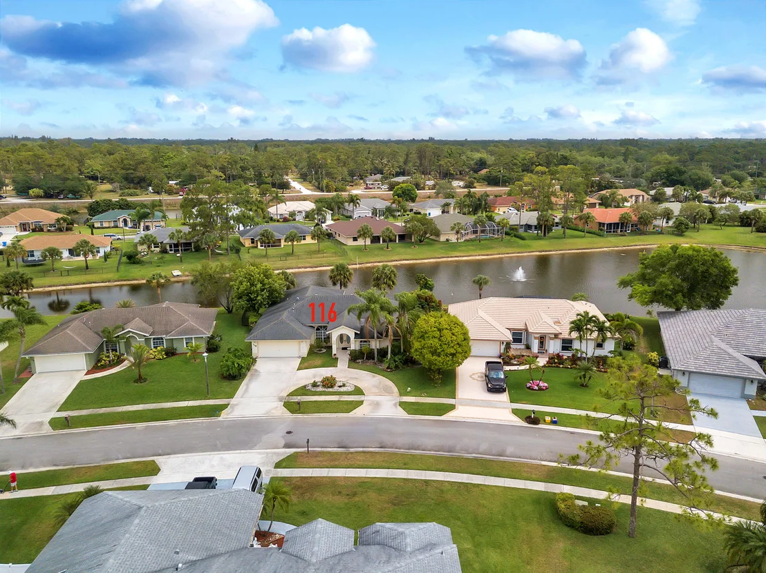 Photo of 116 Monterey Way