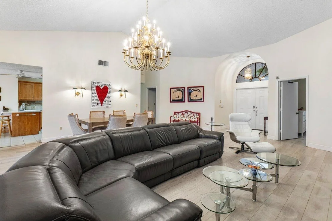 Photo of 10869 River Glenn Drive