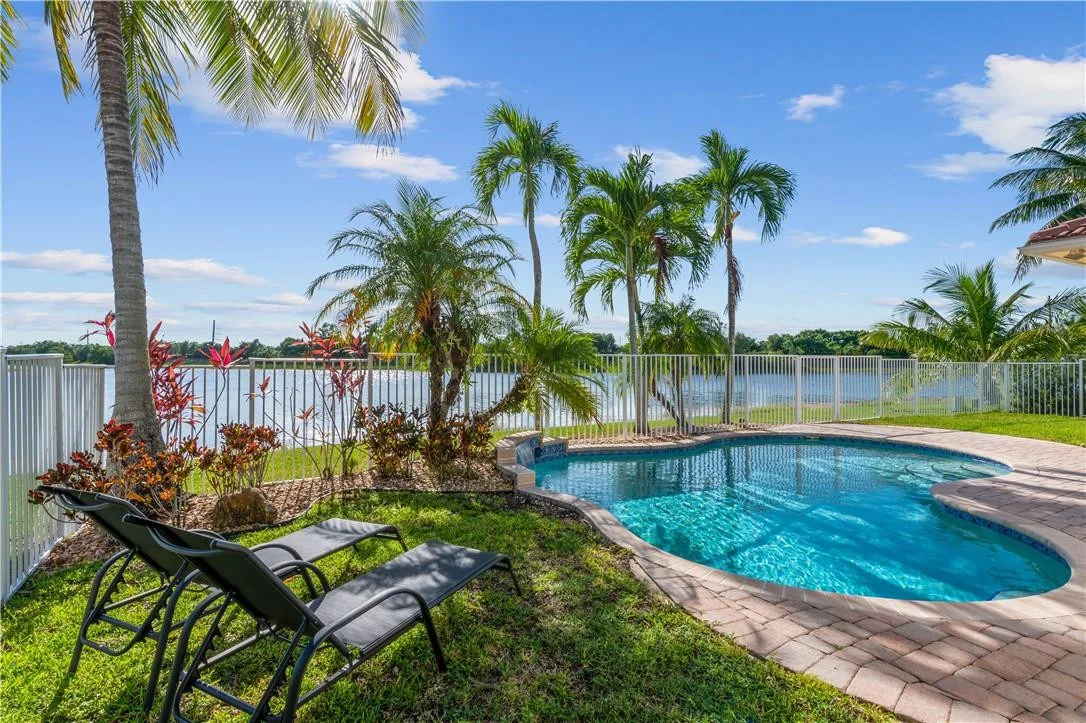 Photo of 1833 Harbor View Circle