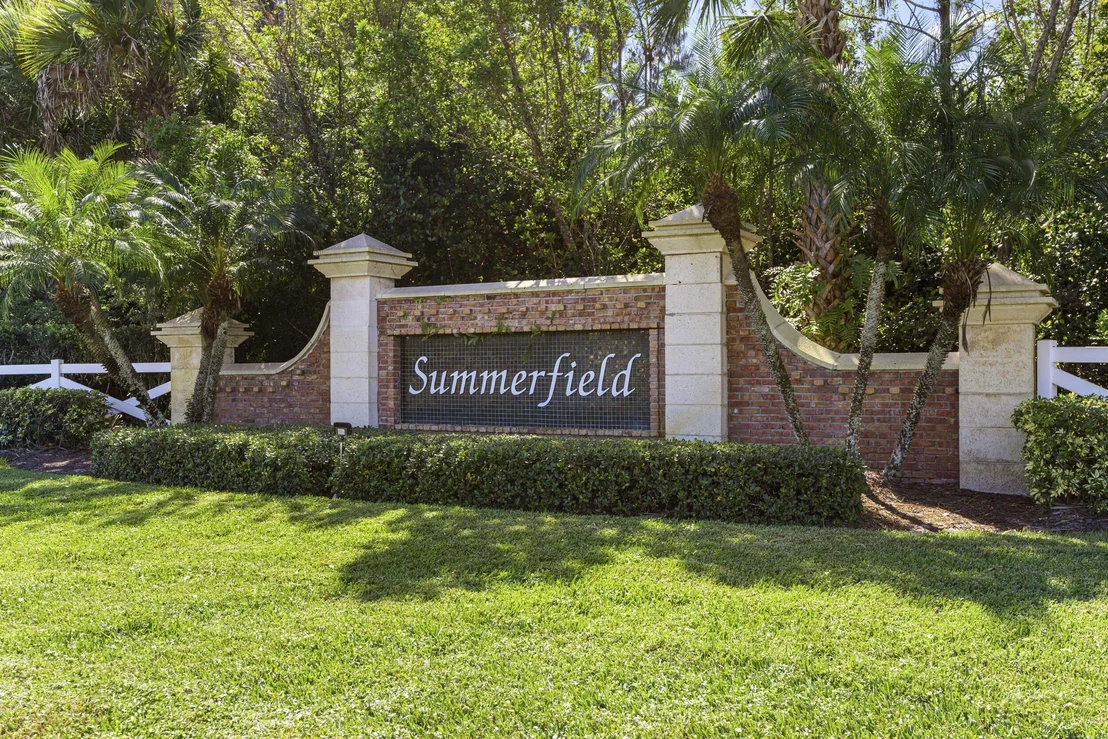 Photo of 7041 SE Bay Hill Drive