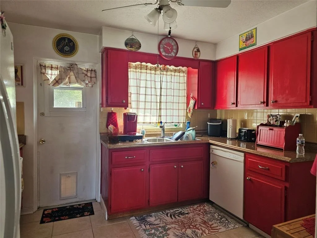 Photo of 2247 Croydon Road