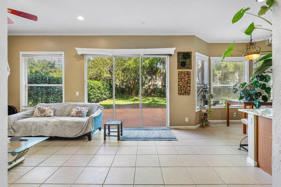 Photo of 1063 Grove Park Circle