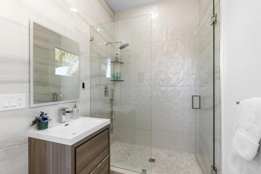 Photo of 764 Lake Trail