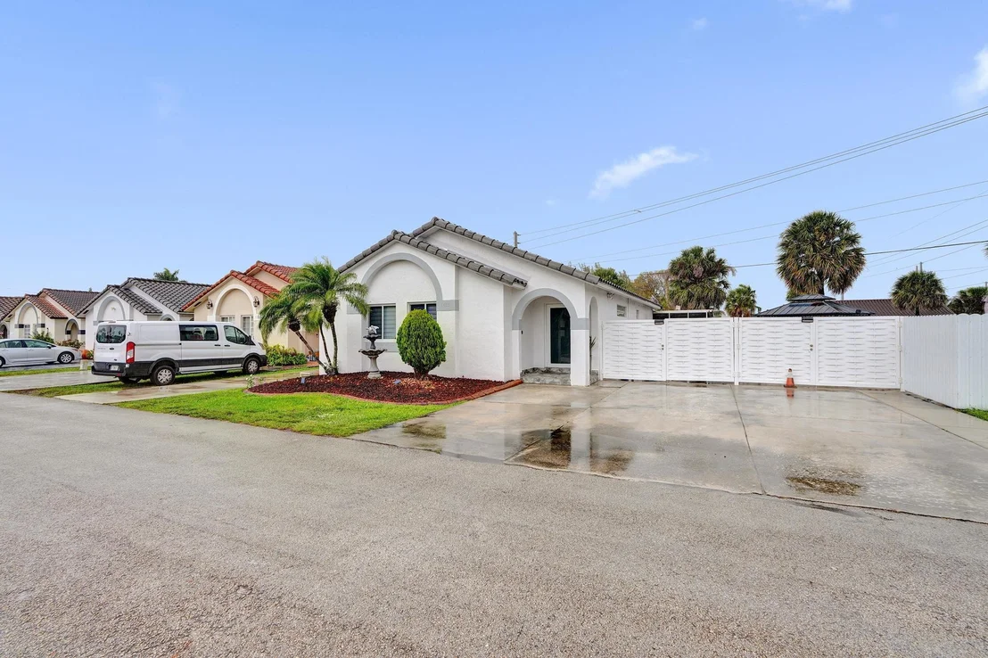 Photo of 7635 NW 168th Terrace