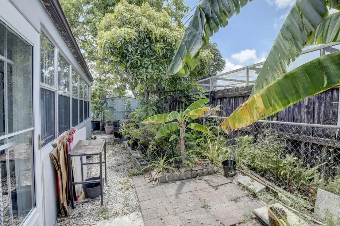 Photo of 7141 Biltmore Boulevard