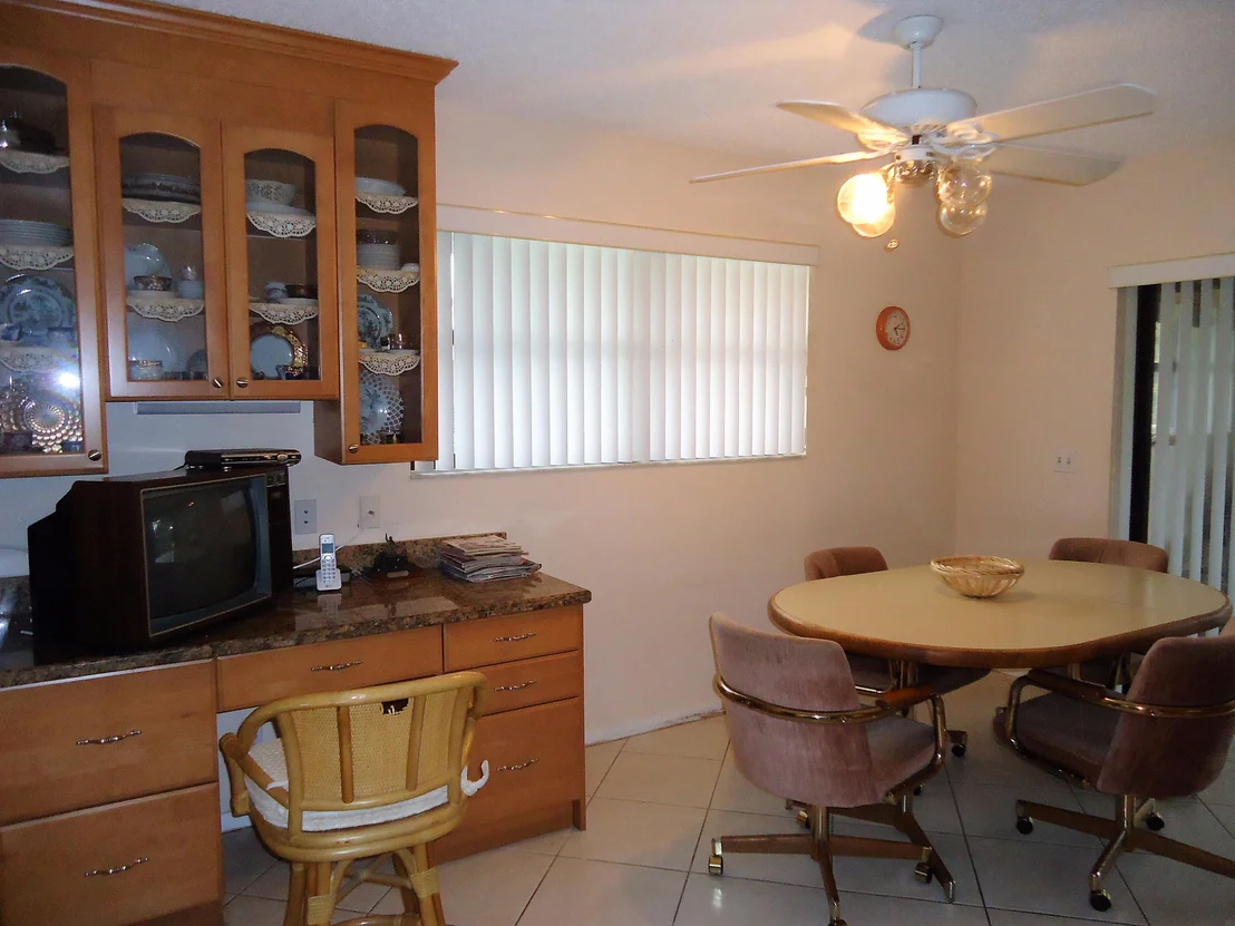 Photo of 3129 Lakeview Drive