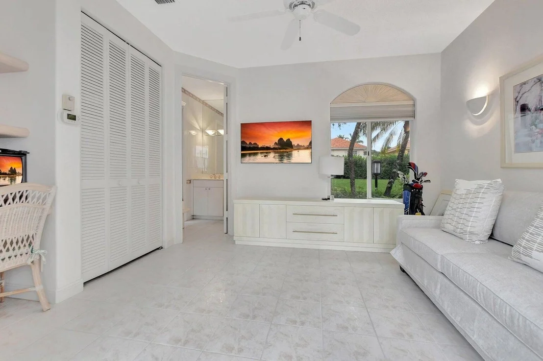 Photo of 7071 Mallorca Crescent