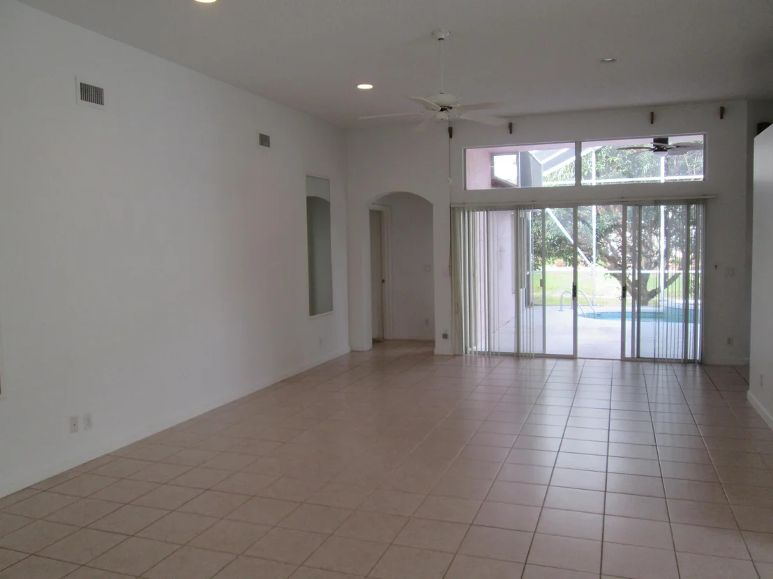 Photo of 2866 Waters Edge Circle