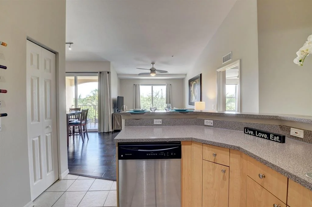 Photo of Unit 423 at 423 Villa Circle