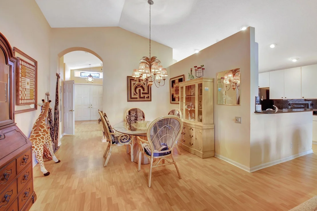 Photo of 5193 Bayleaf Avenue
