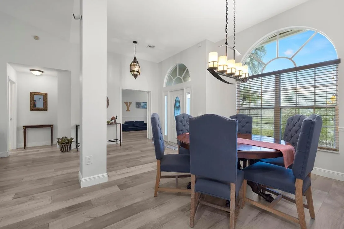 Photo of 1380 Hideaway Bend