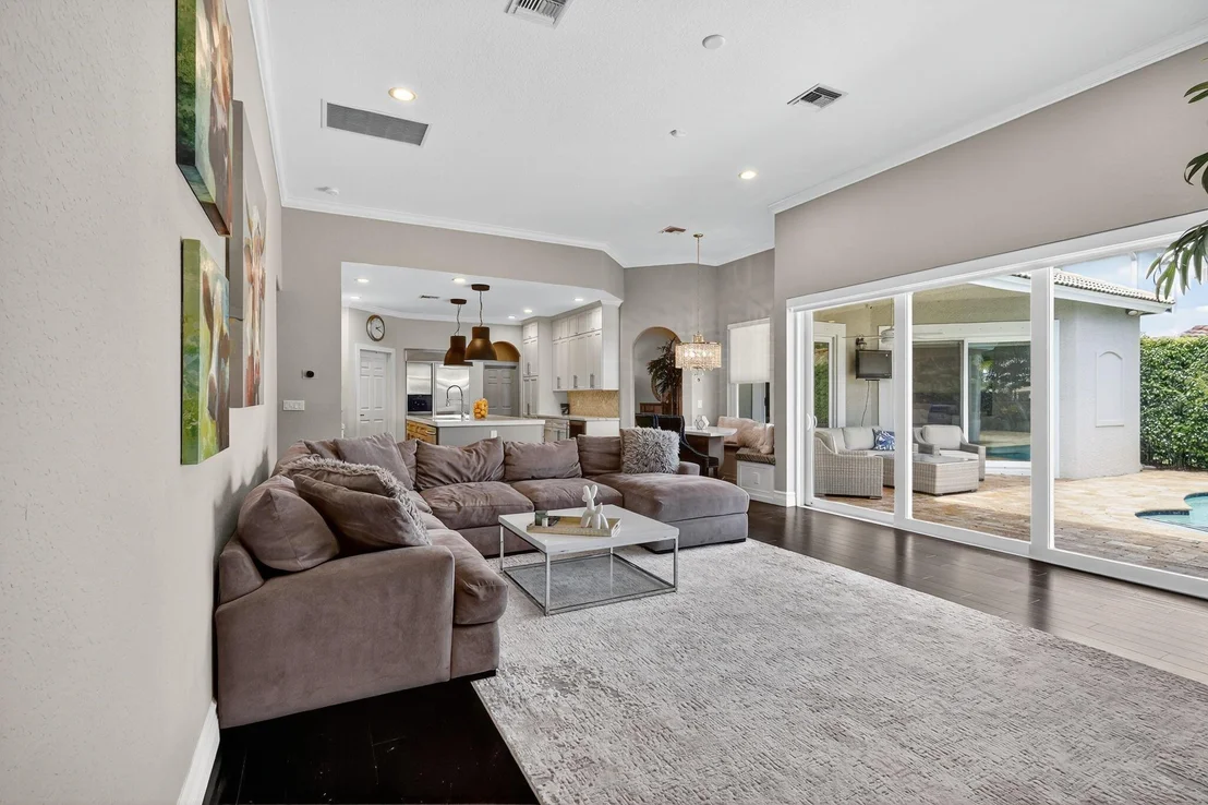 Photo of 7350 Serrano Terrace