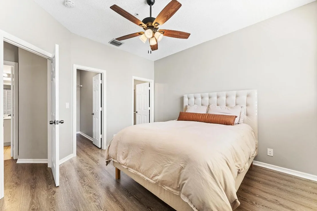 Photo of Unit C at 115 Lighthouse Circle